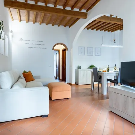 Lägenhet Guesthost - Piazza Artigiani Lovely