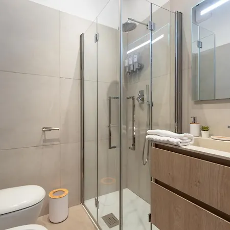 Guesthost - Piazza Artigiani Lovely Lägenhet Pisa