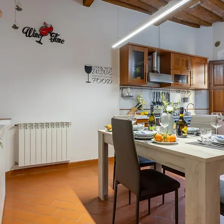 Guesthost - Piazza Artigiani Lovely Lägenhet