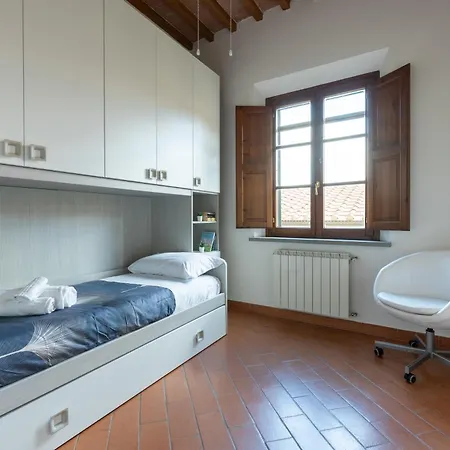 Guesthost - Piazza Artigiani Lovely